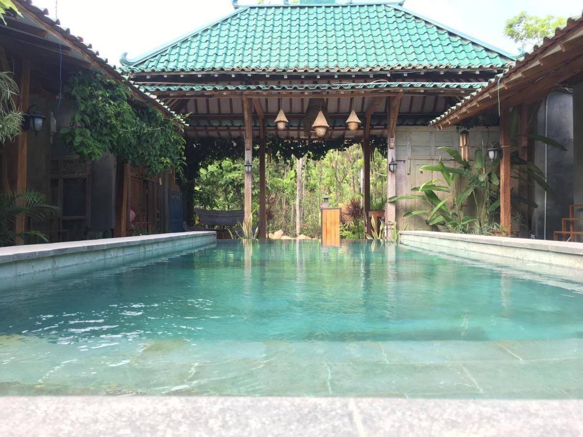 Watukarung Ristu Homestay Kalak Eksteriør bilde