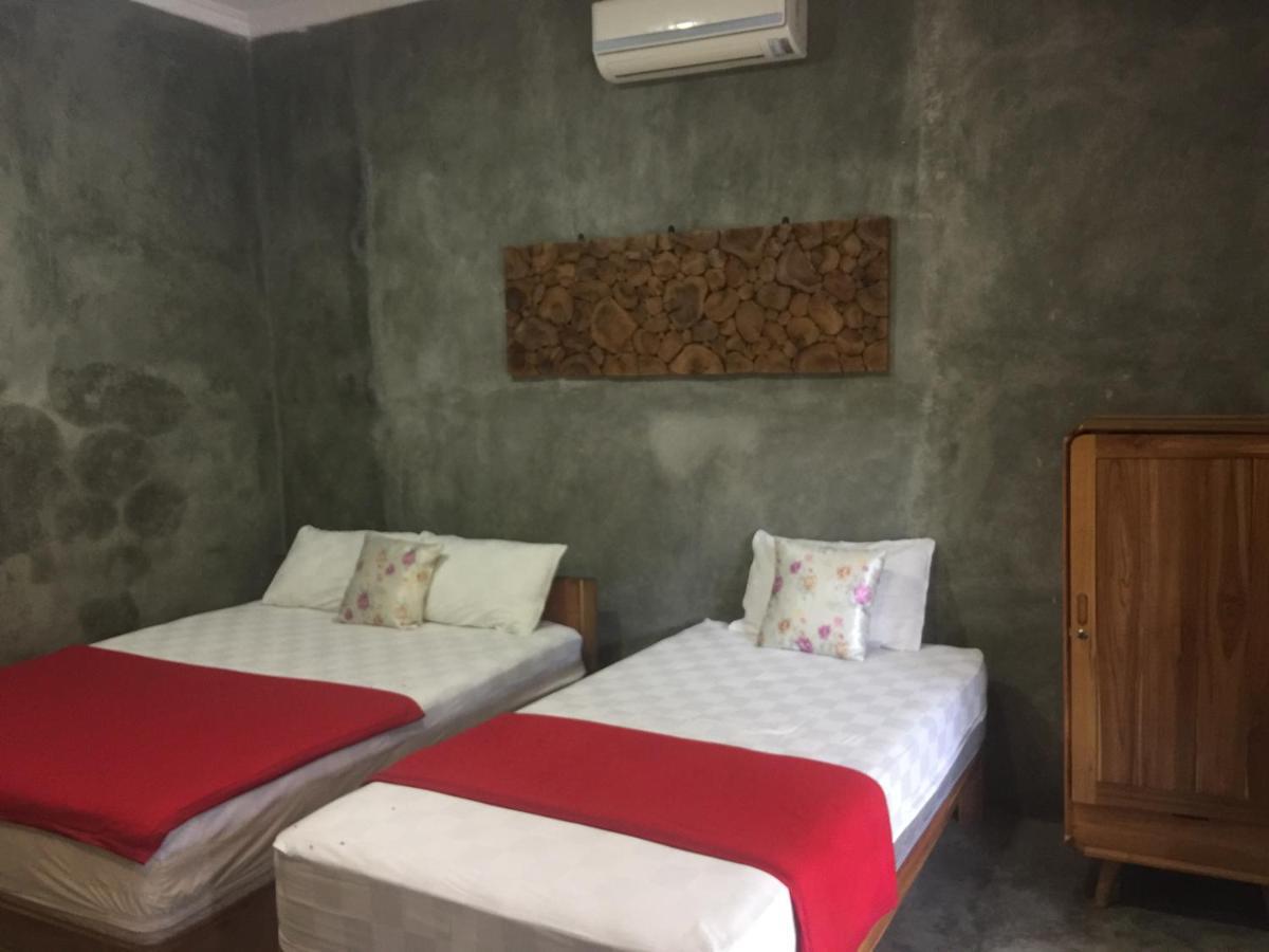 Watukarung Ristu Homestay Kalak Eksteriør bilde
