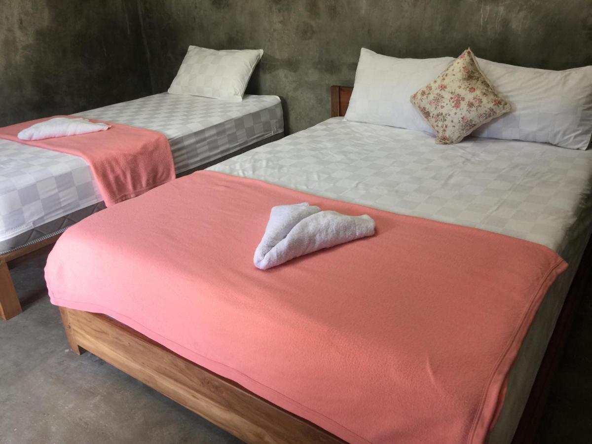 Watukarung Ristu Homestay Kalak Eksteriør bilde