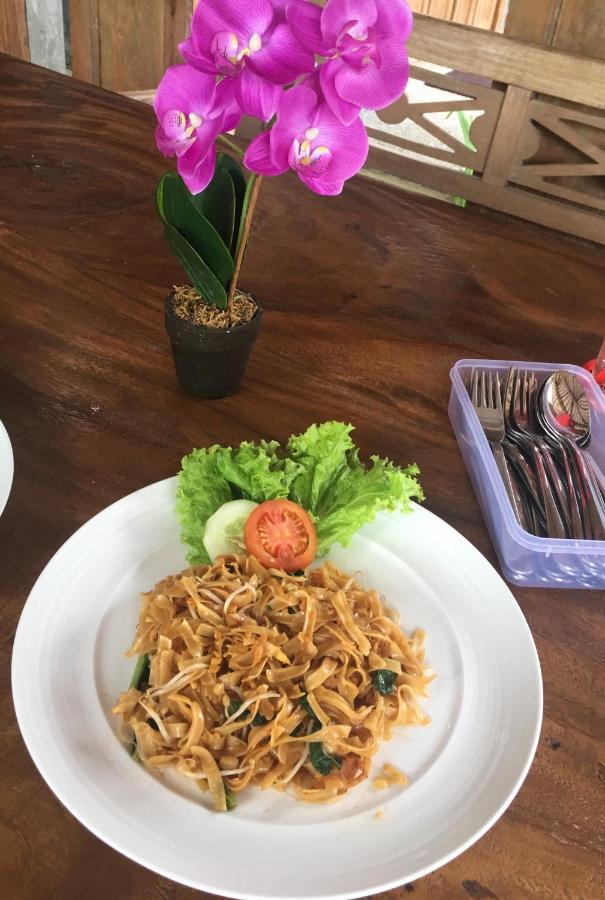 Watukarung Ristu Homestay Kalak Eksteriør bilde