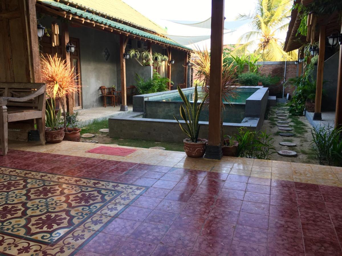 Watukarung Ristu Homestay Kalak Eksteriør bilde