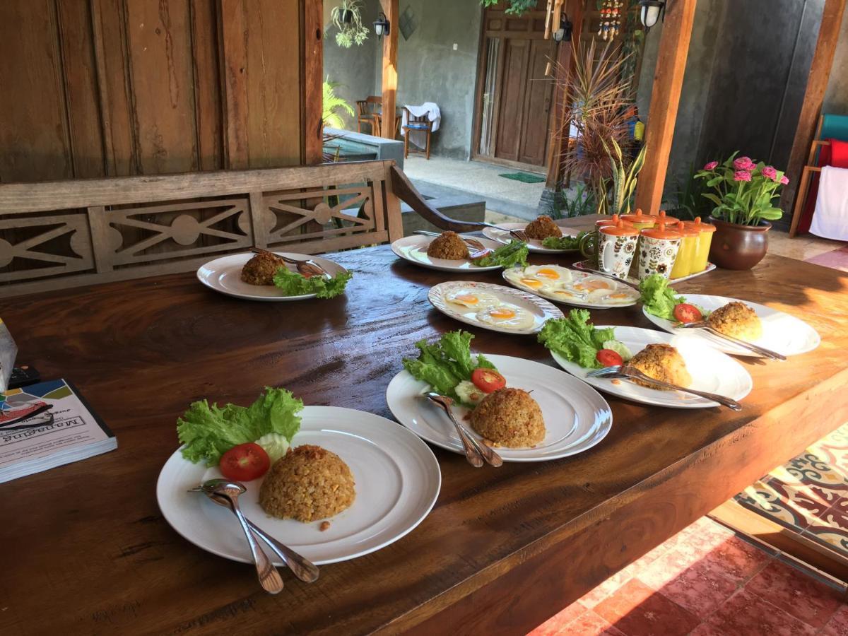 Watukarung Ristu Homestay Kalak Eksteriør bilde