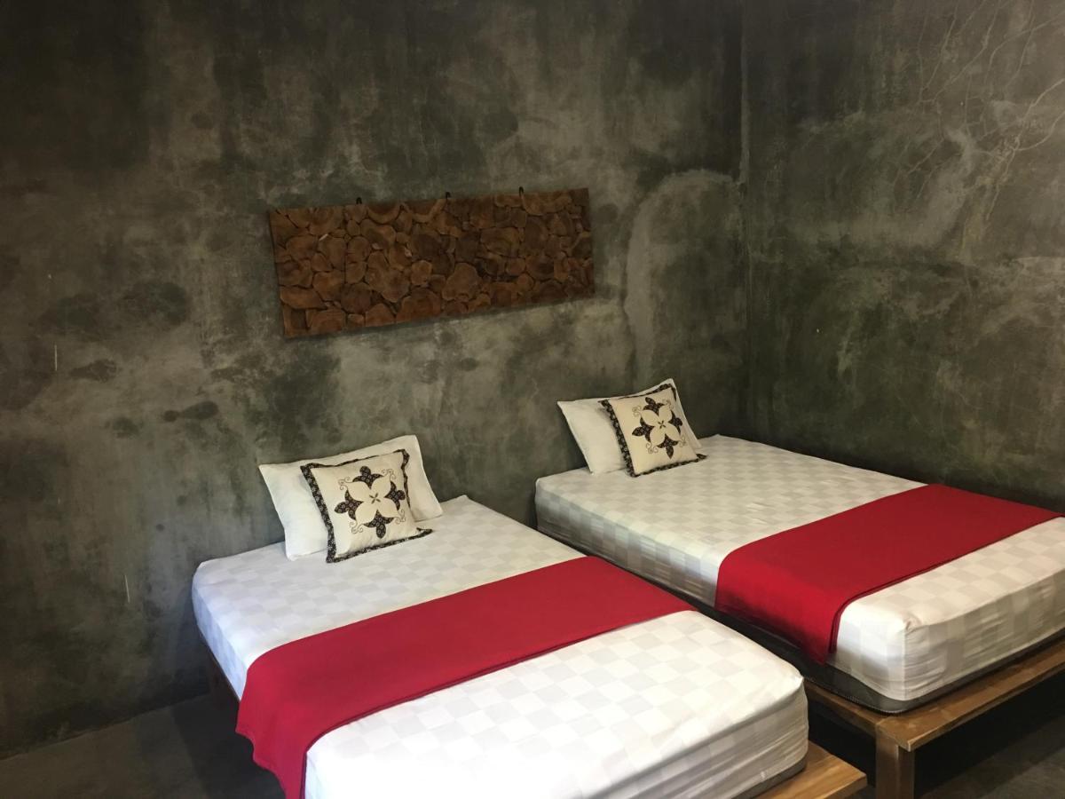Watukarung Ristu Homestay Kalak Eksteriør bilde