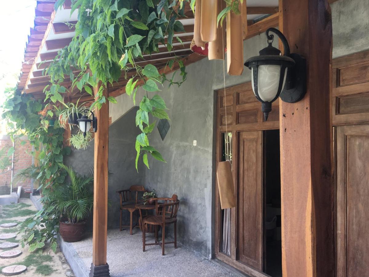 Watukarung Ristu Homestay Kalak Eksteriør bilde