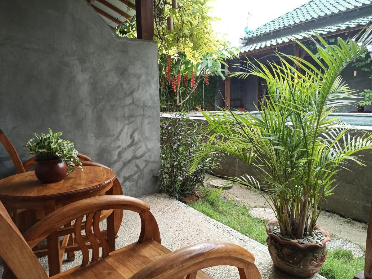 Watukarung Ristu Homestay Kalak Eksteriør bilde